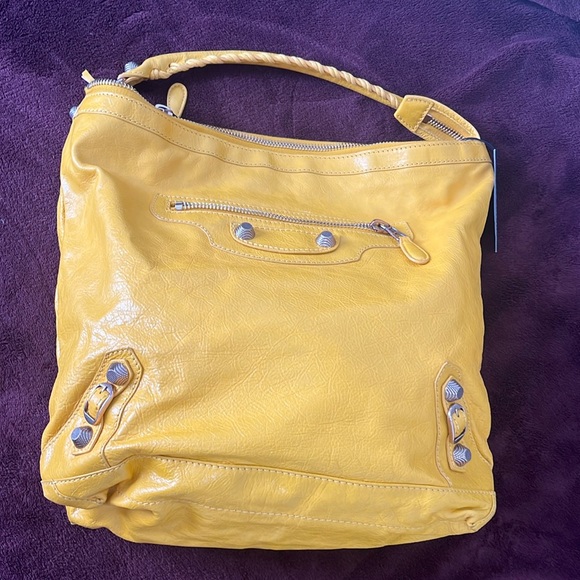 Authentic Preloved Balenciaga - Picture 2 of 12